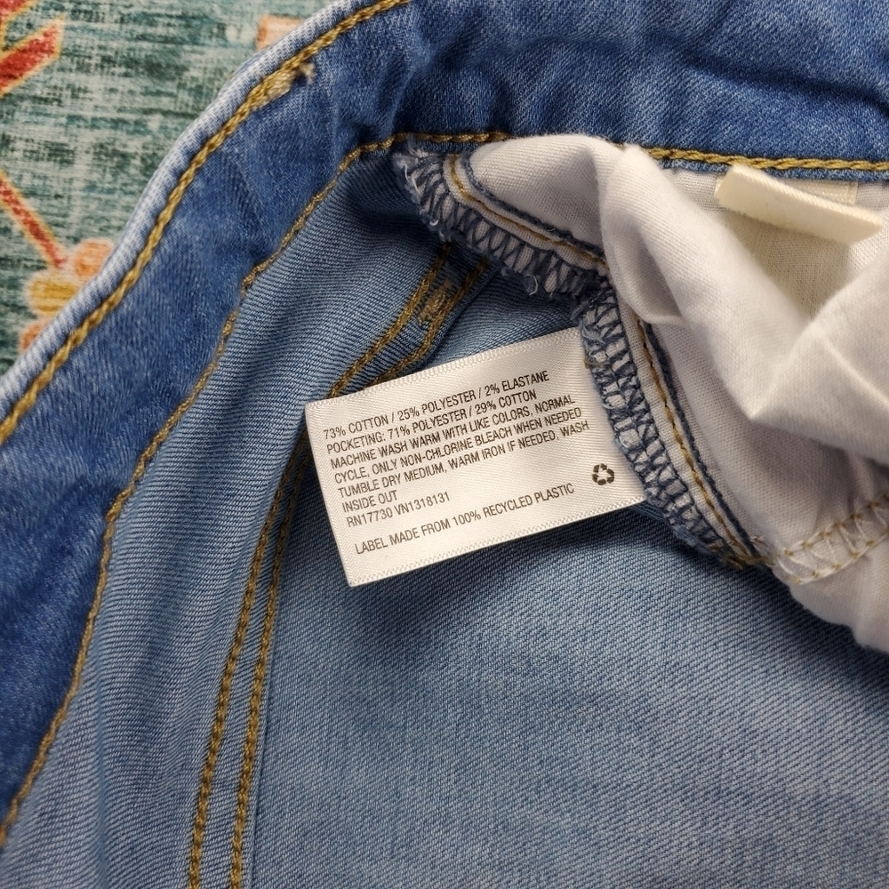 Universal Thread High Rise Skinny 2/26R - Picture 4 of 5